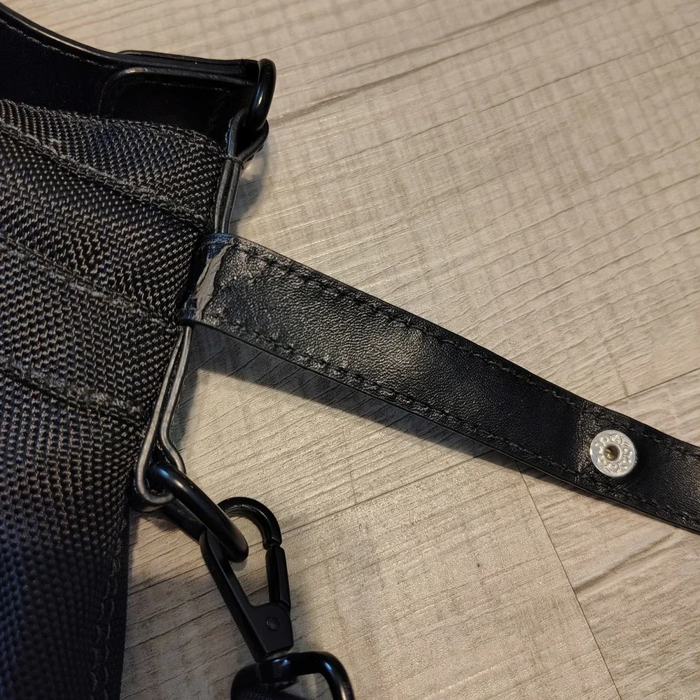 Lacoste Black Nylon Crossbody Messenger Bag Leather Trim Adjustable Strap Logo